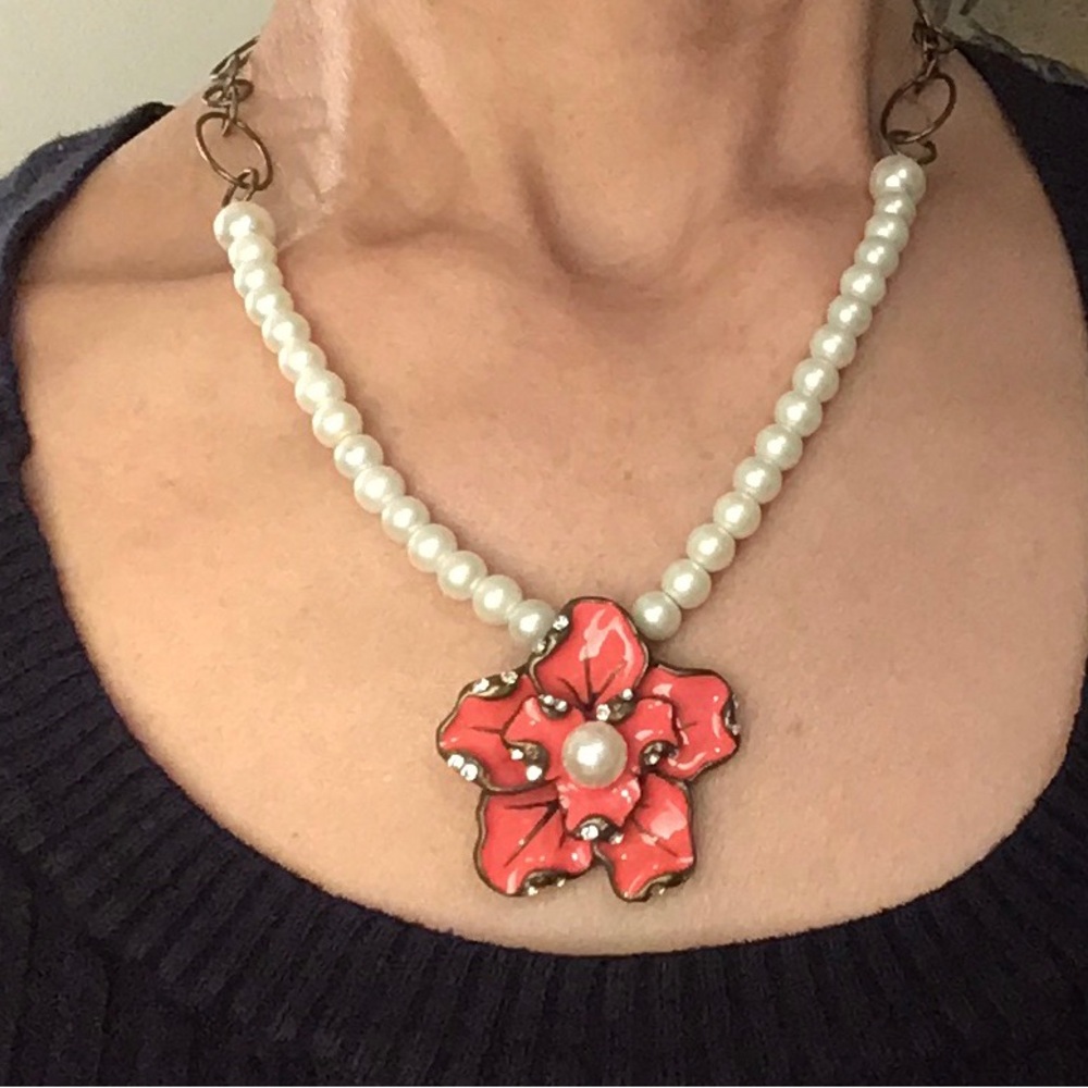 #281 Flower Necklace